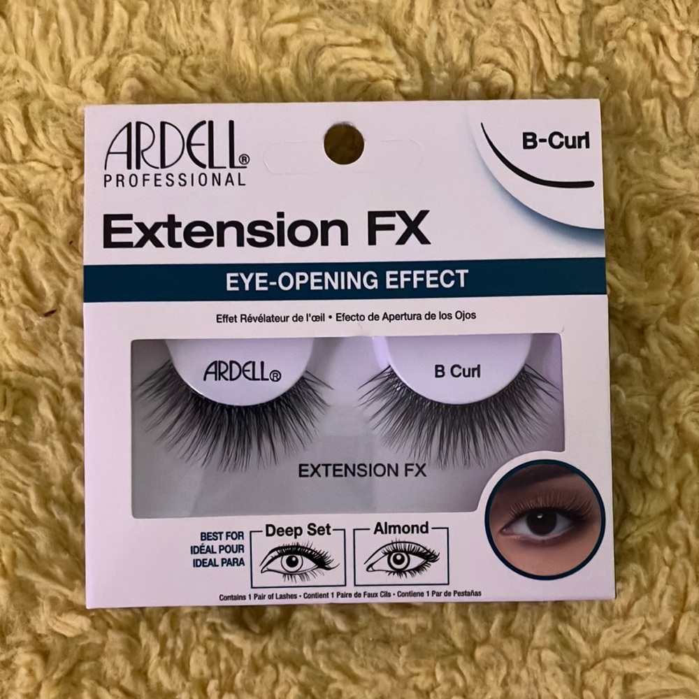 False eyelashes